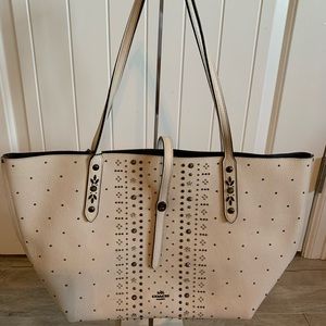 Coach tote